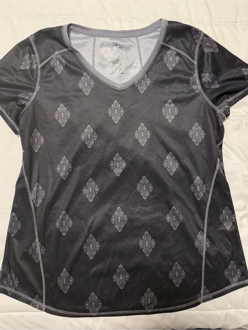 St. John's Bay Black & Gray V-Neck Short Sleeve Active Tee